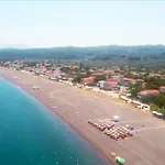 Apartamento Fabulous Close To The Sea! Chalkís