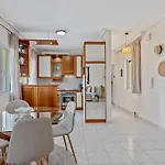 Apartamento Fabulous Close To The Sea!