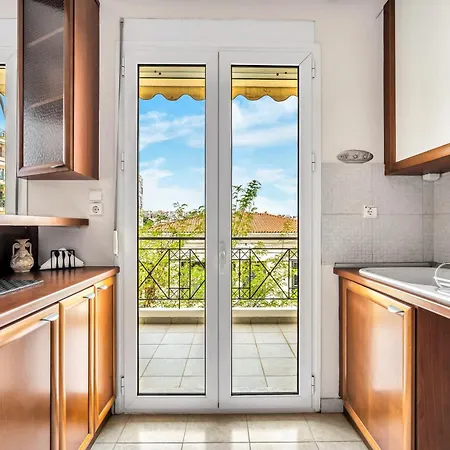 Fabulous Close To The Sea! *