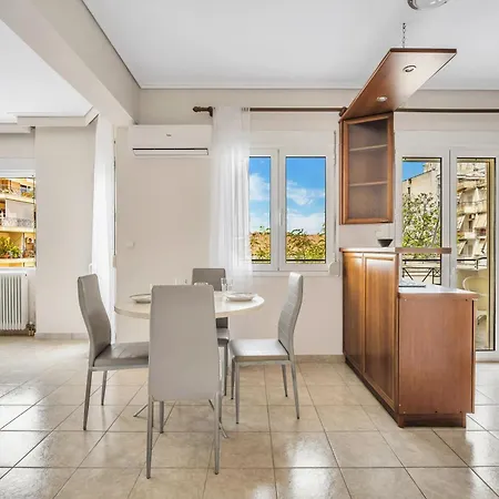 Fabulous Close To The Sea! *