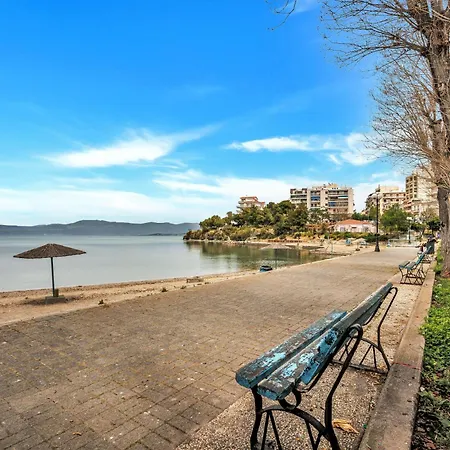 דירה Fabulous Close To The Sea! Chalkís