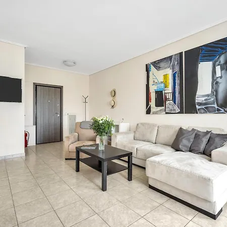 Fabulous Close To The Sea! *