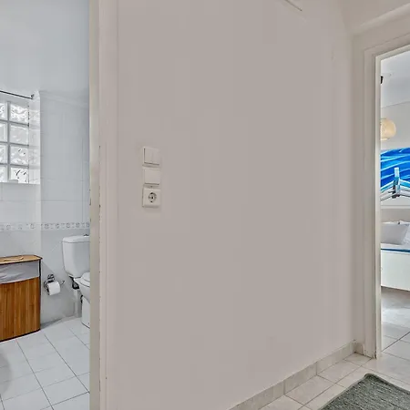 Fabulous Close To The Sea! *