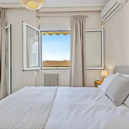 Fabulous Close To The Sea!