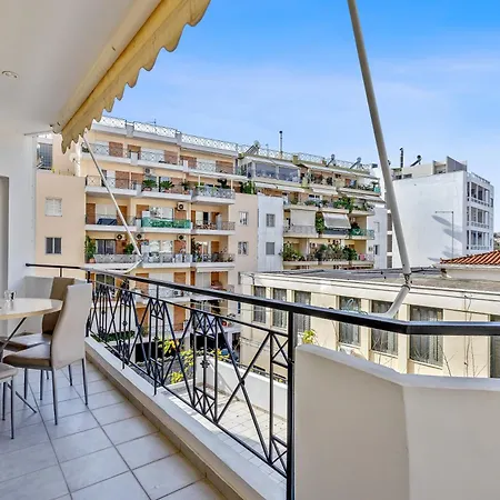 Fabulous Close To The Sea! *