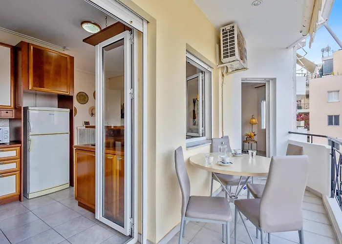 Apartment Fabulous Close To The Sea! Chalkida